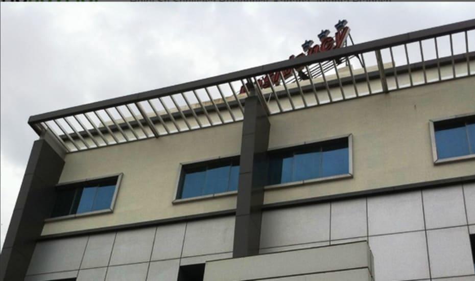 Sri Srinivasa Residency Hotel Kadapa Bagian luar foto